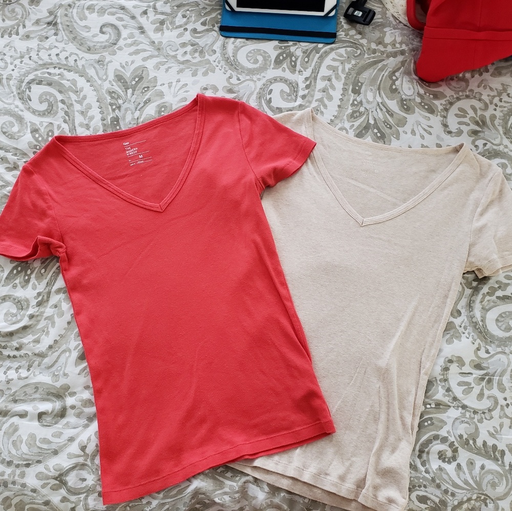 Two Gap Modern V-necks
